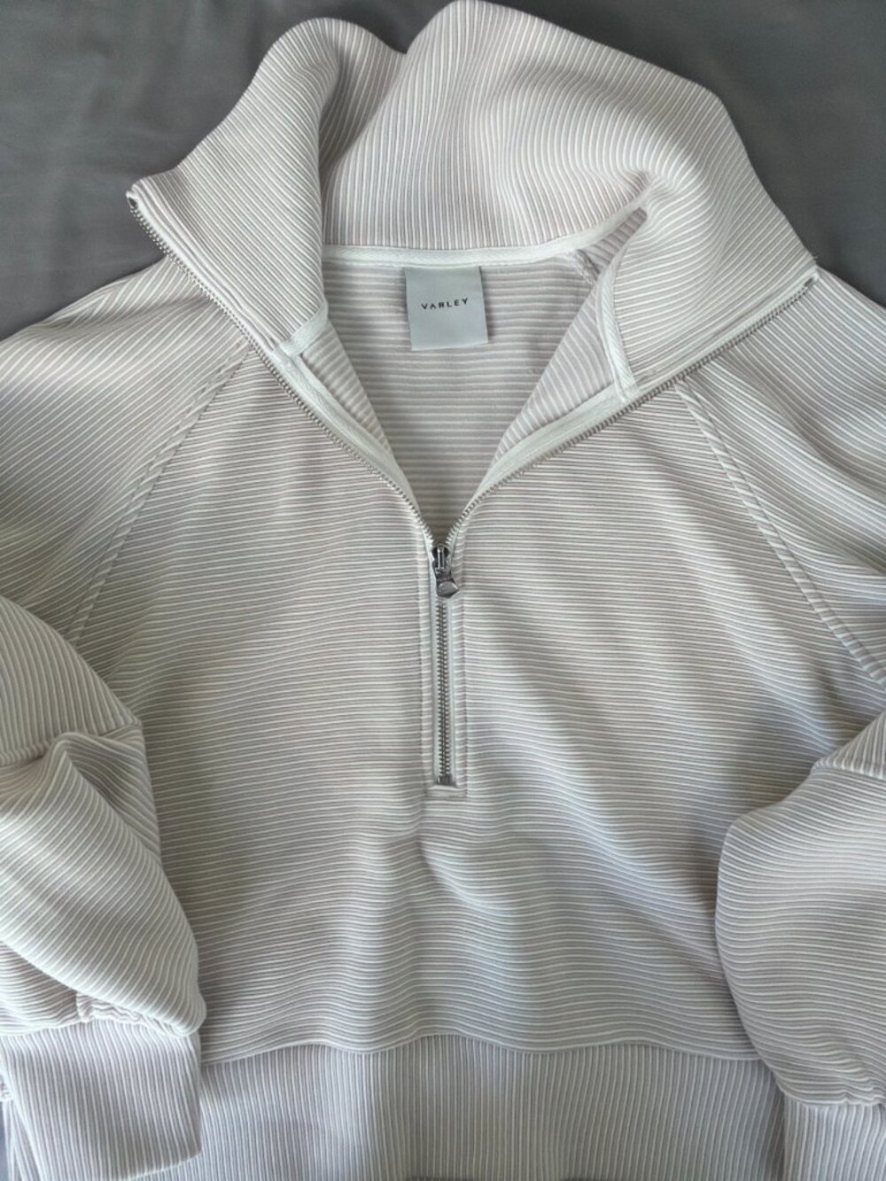 Varley Milano Half Zip Sweat 2.0 – Light Grey, Size S, Worn Once